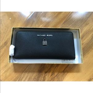 Michael Kors zip around wallet